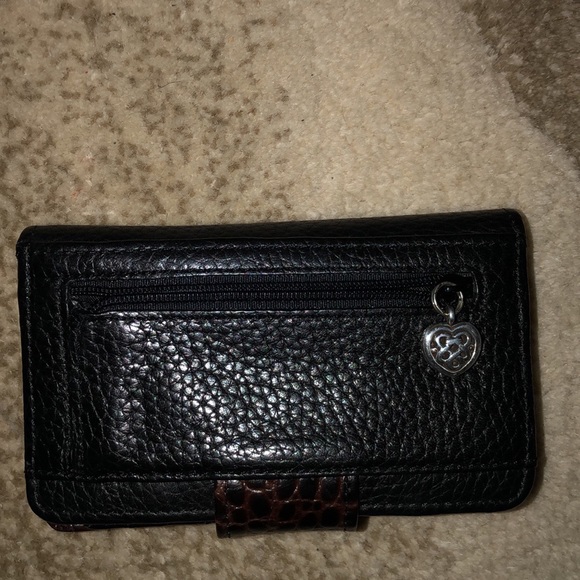 Brighton Wallet - Picture 2 of 6